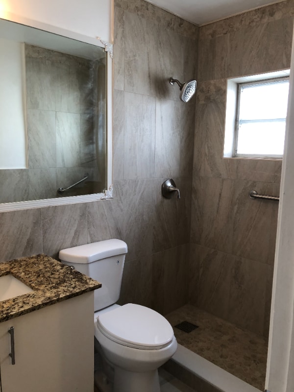 Building Photo - 8409 NW 59th Ct
