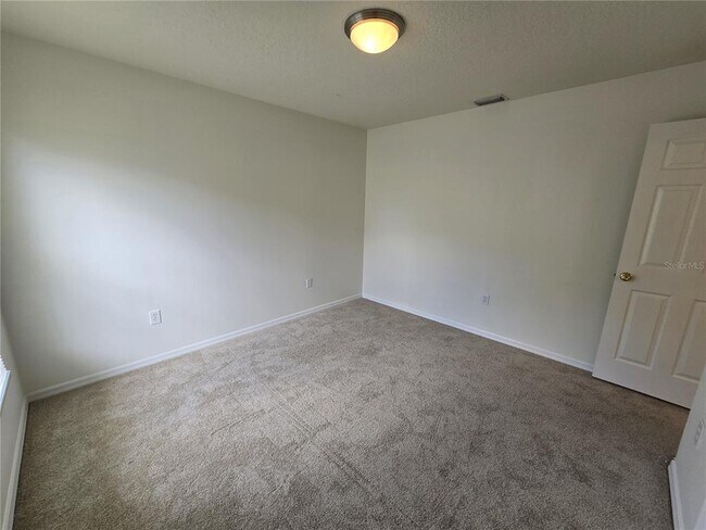 Building Photo - 15305 PALOMA PARK Ln