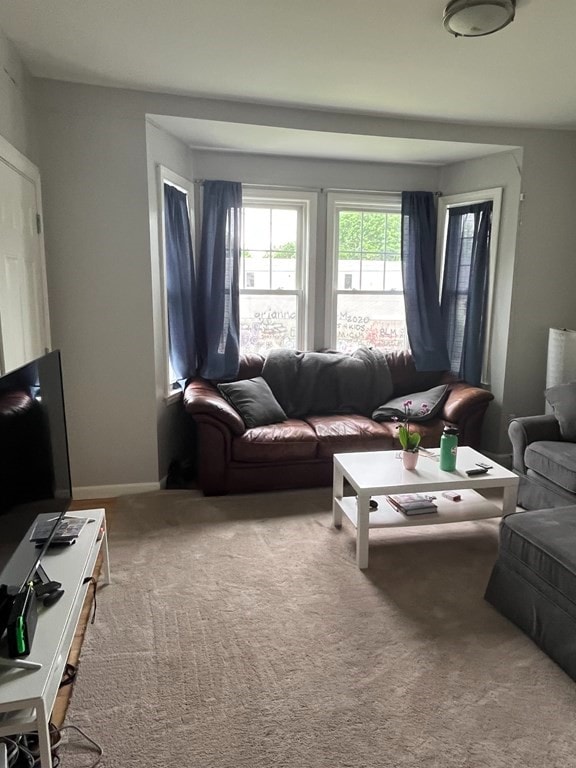 Primary Photo - 47 Hale St