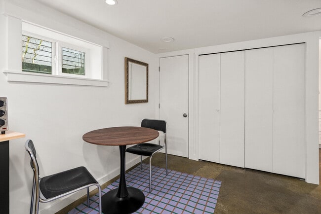 Building Photo - 957 NW 64th St