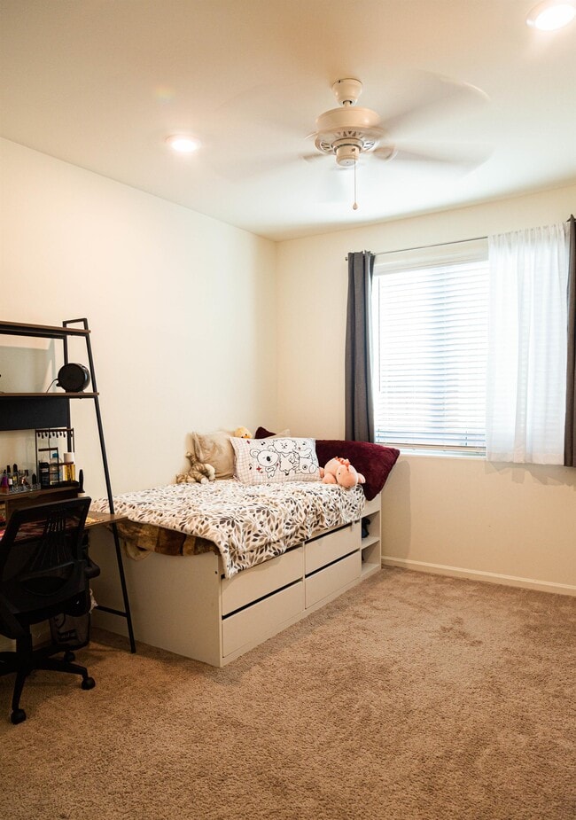 Building Photo - 7387 S Via Plaza del Maya