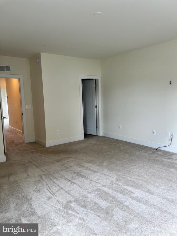 Building Photo - 20571 Milbridge Ter