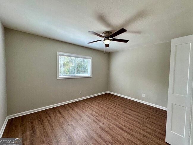 Building Photo - 531 Gresham Park Dr