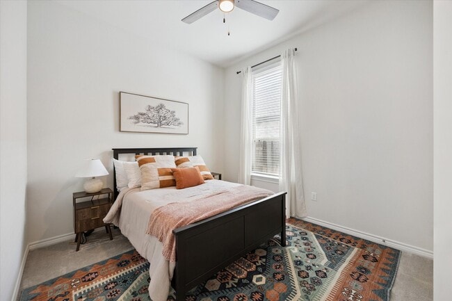 Building Photo - 7331 Mayapple Grove Ln