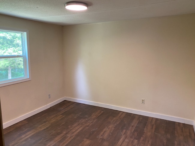 Building Photo - 40 Pequea Blvd