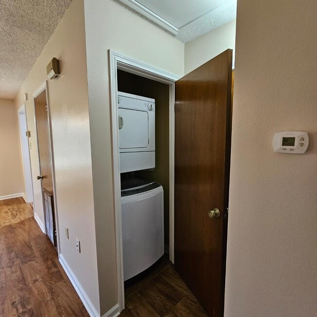 Building Photo - 1013 Talbot Ave