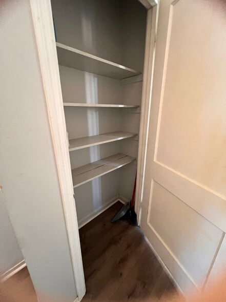 Building Photo - 3790 Barron Ave