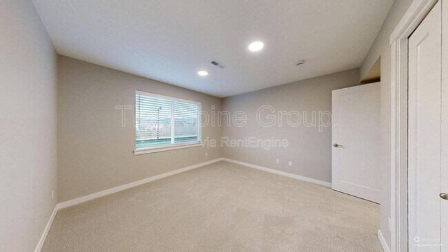 Building Photo - 16505 NW Liberty St