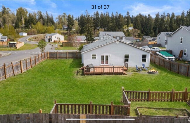 Primary Photo - 416 Easy St