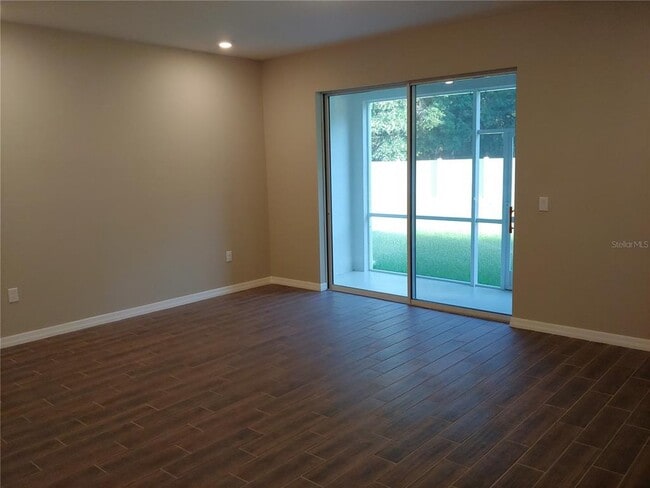 Building Photo - 2865 Grand Kemerton Pl