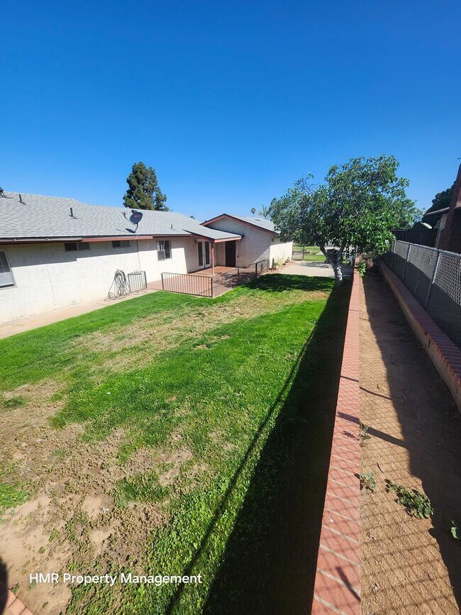 Building Photo - Beautiful House Norco