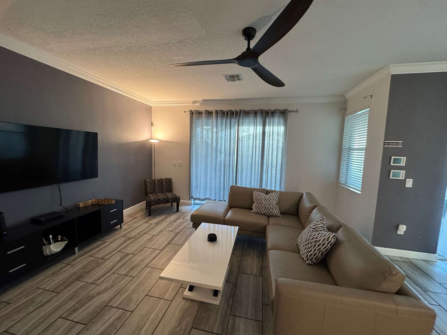 Building Photo - 4718 Kings Castle Cir