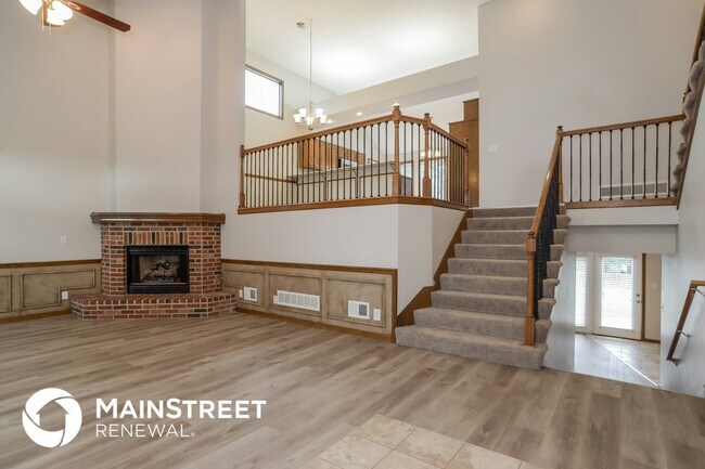 Building Photo - 5203 Woodsonia Dr