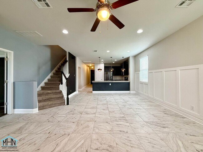 Building Photo - 9858 Red Iron Creek