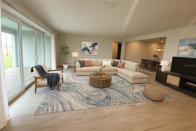 Building Photo - 6735 Willow View Ave