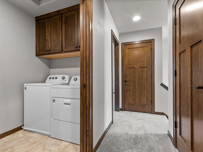 Building Photo - 1108 Craftsmen Ct