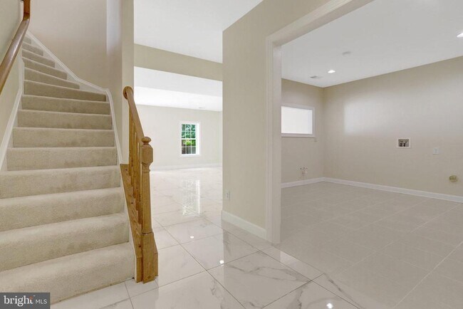 Building Photo - 3803 Bell Manor Ct