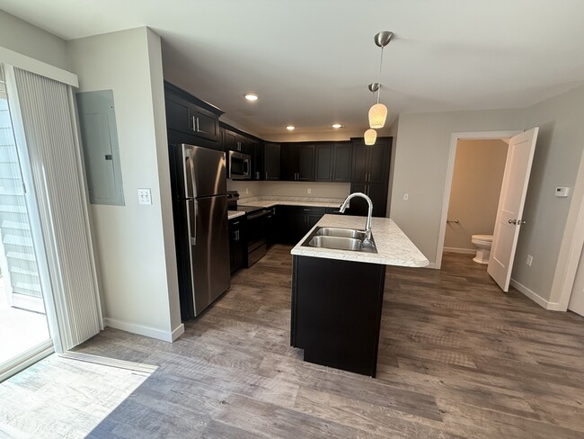Building Photo - 211 Terrace Dr