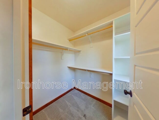 Building Photo - 103 Covey Ct