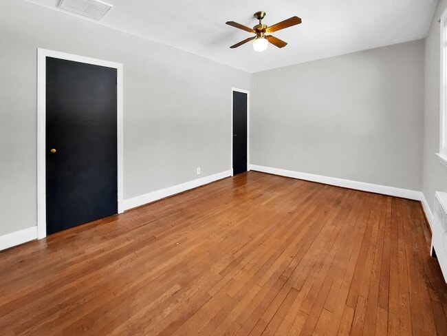 Building Photo - Spacious 4BR Rancher w/ Separate Basement space & Accessible Features – Sudbrook Park