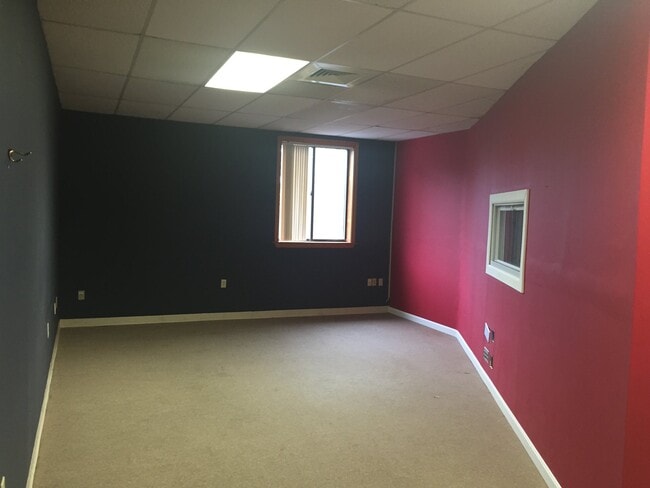Building Photo - 10 Cochituate St