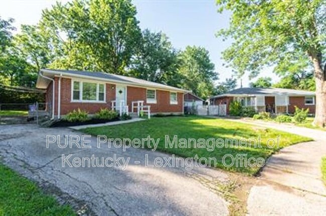 Building Photo - 2483 Thornberry Ct