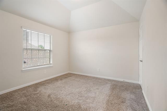 Building Photo - 112 Basswood Dr