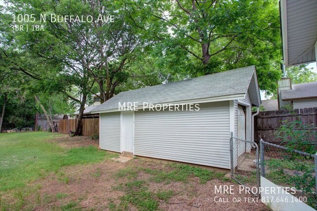 Building Photo - Coming Soon! 3 BD, 1 BA Cleburne Home for ...