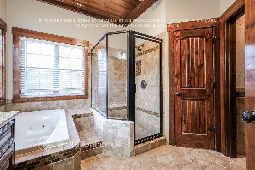 Building Photo - 6223 Spring Lake Dr