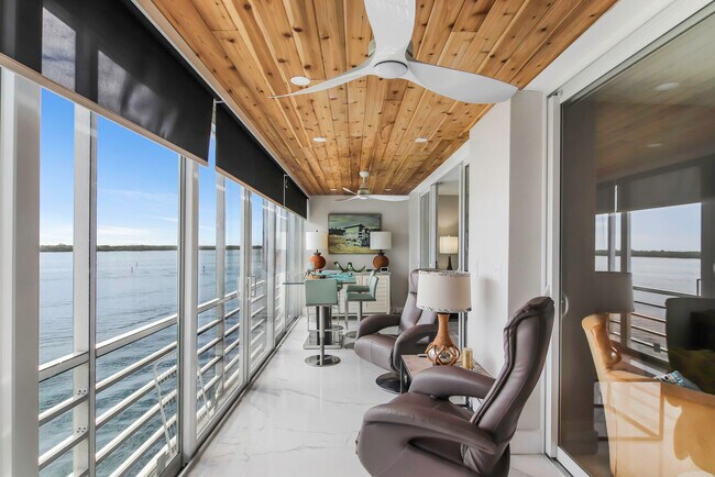 Building Photo - 44 Yacht Club Dr