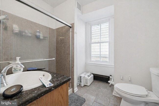 Building Photo - 329 N 34th St