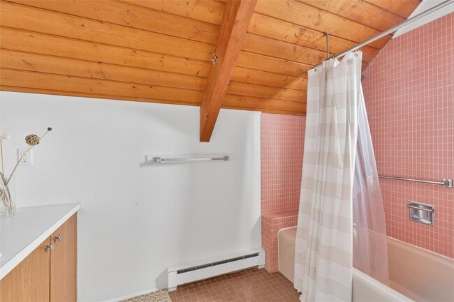 Building Photo - 298 Dune Rd