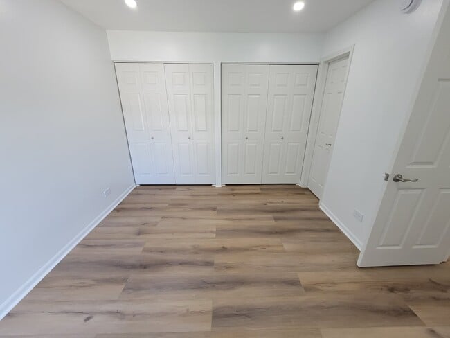 Building Photo - 1077 Courtland Dr