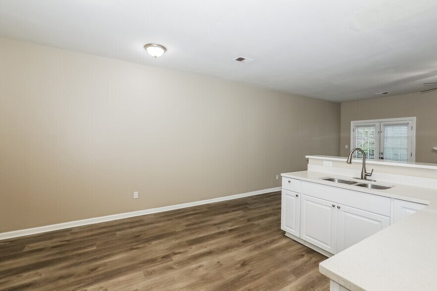 Building Photo - 2883 Windsor Forrest Ct