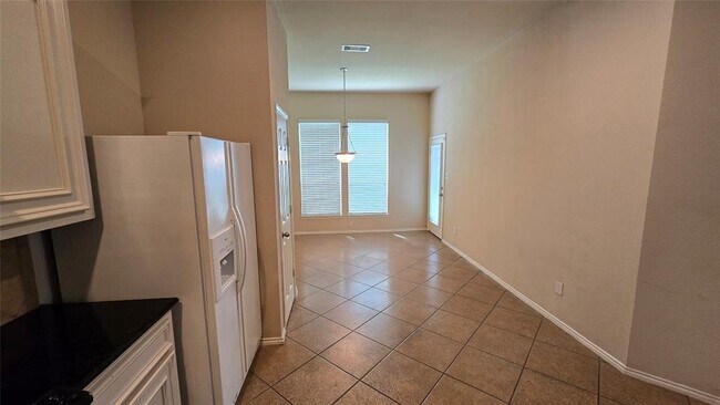 Building Photo - 2918 Hebert Trail Dr