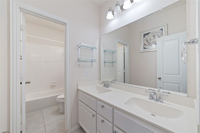 Building Photo - 10903 Kennowy Ct