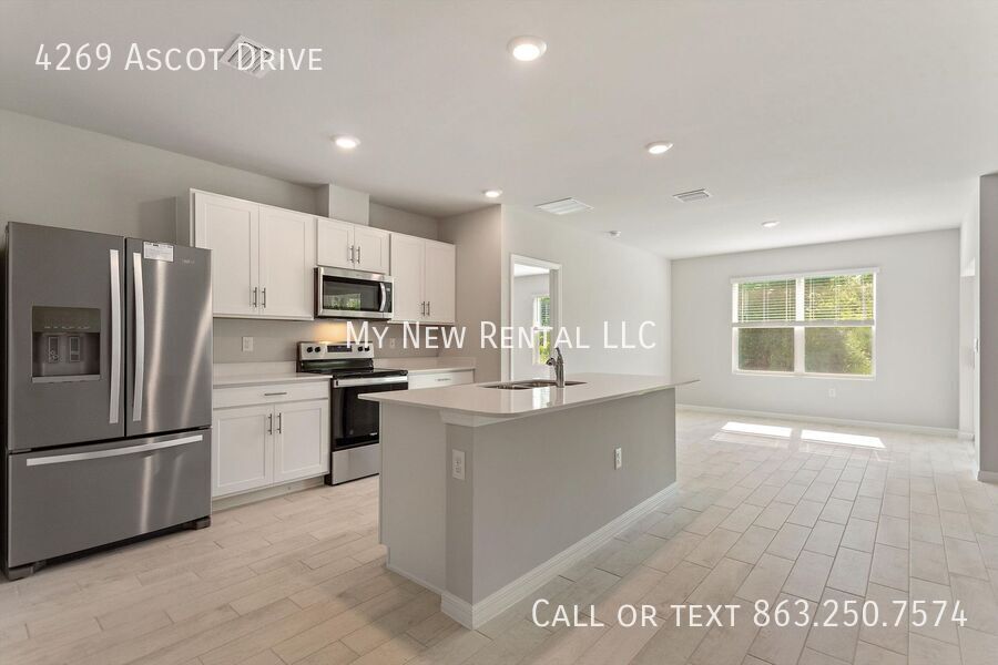 Building Photo - 4269 Ascot Dr