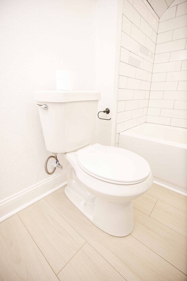 Building Photo - Remodeled three bedroom home available for rent!