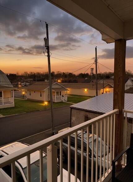 Building Photo - 429 Mansfield Ave