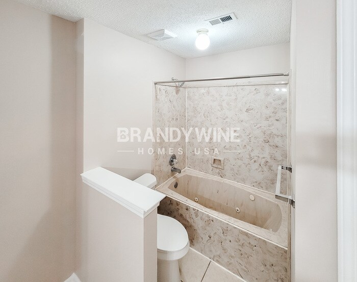 Building Photo - 9628 Daly Dr