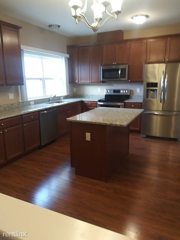Building Photo - 3 br, 2 bath Condo - 200 Sea Breeze Drive 20