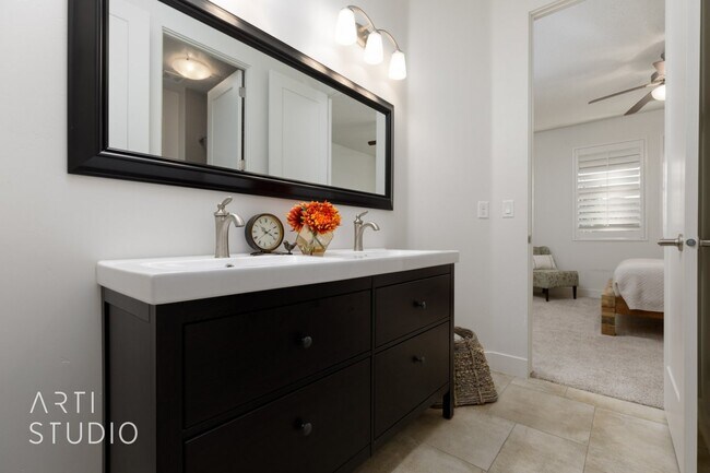 Building Photo - 3741 Kenzies Way