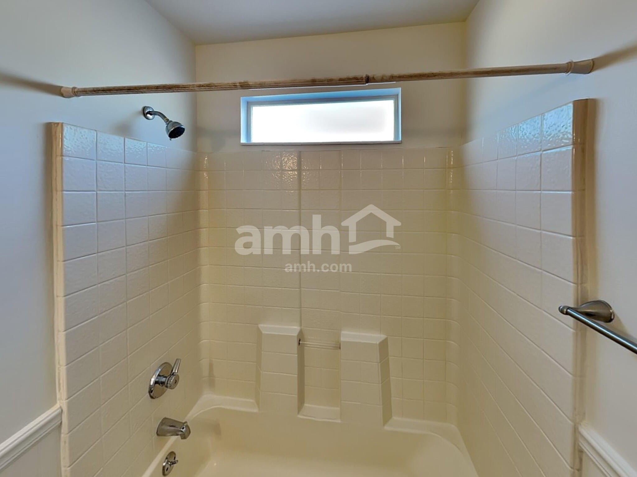 Building Photo - 3328 Celebration Dr