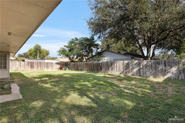 Building Photo - 6508 N 16th St