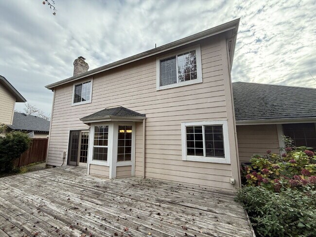 Building Photo - 2225 Marie Ln