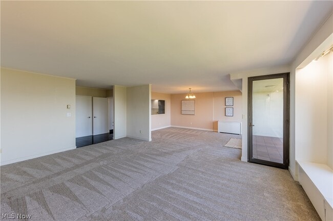 Building Photo - 1 Bratenahl Pl