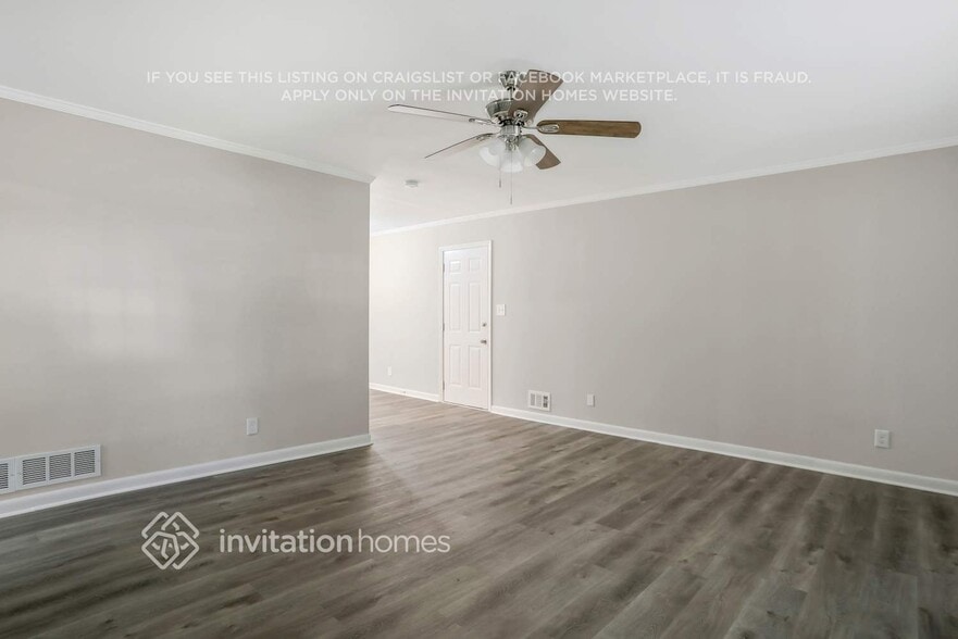 Building Photo - 142 Learner Ct