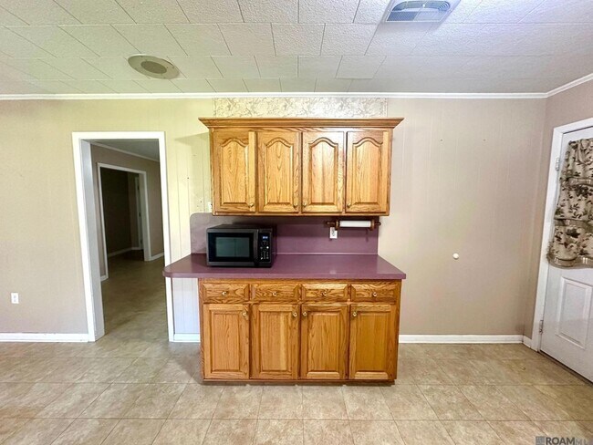 Building Photo - 43063 Black Bayou Rd