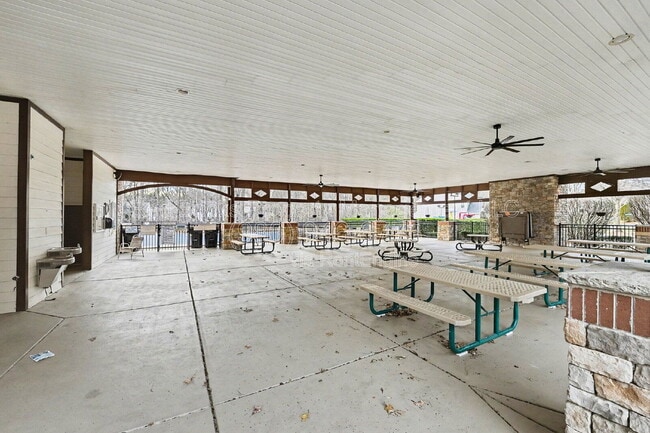 Building Photo - 13844 Cypress Woods Dr