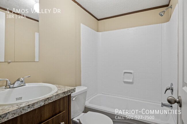 Building Photo - 4 Amos Valley Dr